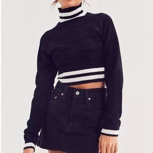 Urban Outfitters BDG Venus Black Mock Neck Chenille Jumper size small